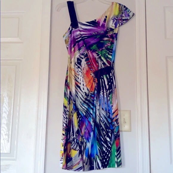 Cartise Colorful Abstract Asymmetrical Shoulder Dress size 4 - Picture 3 of 16